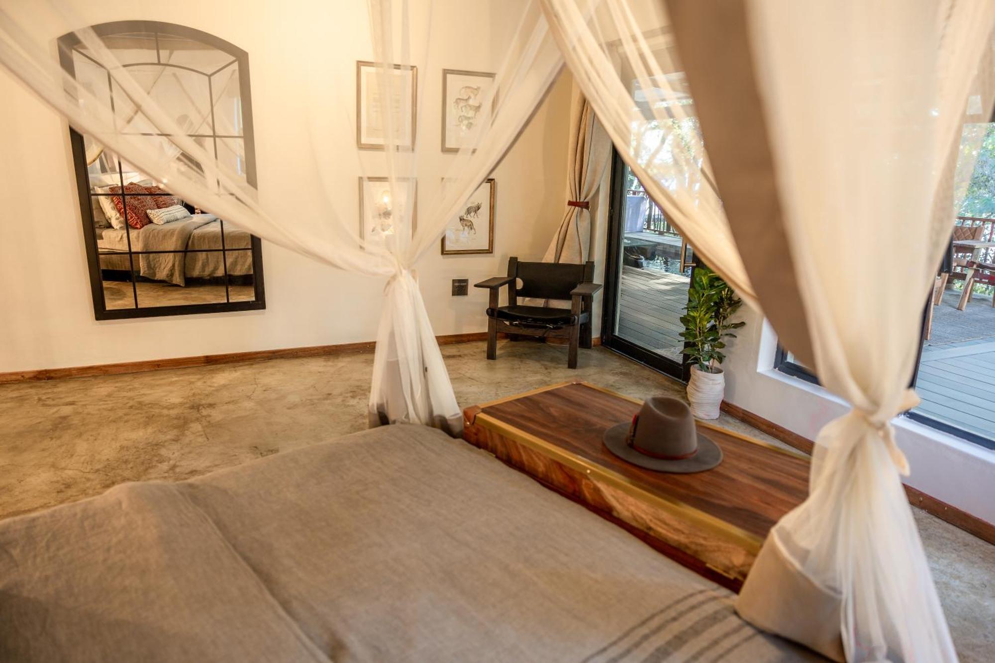 Chobe House Villa And Chalets Kasane Exterior photo