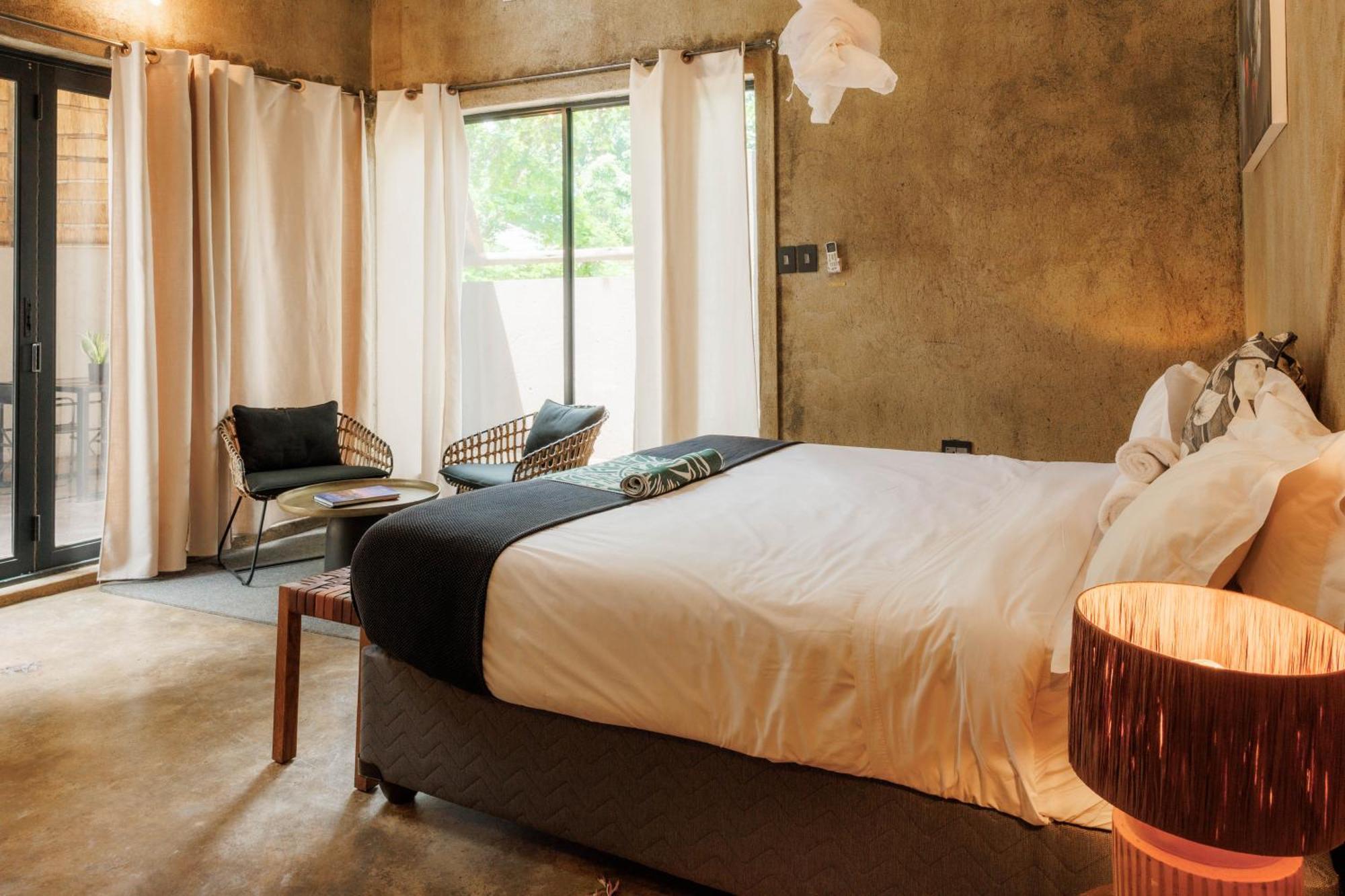 Chobe House Villa And Chalets Kasane Exterior photo
